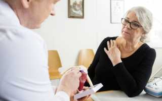 Что может болеть на спине слева ниже лопатки