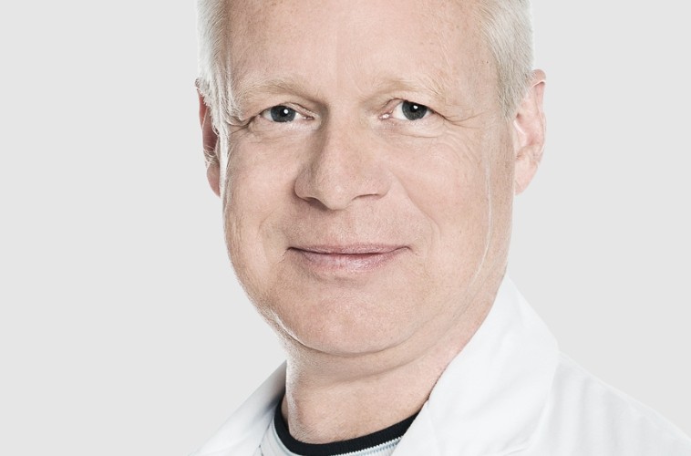 Голова болит таблетки ни у кого нет