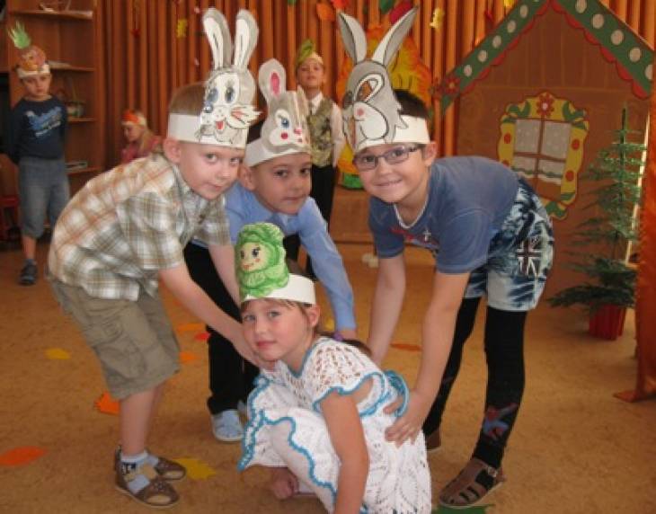 «Осенний урожай». Сценарий праздника в старшей группе Фото «Осенний урожай». Сценарий праздника в старшей группе