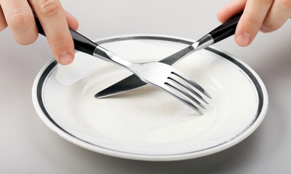 В сложных случаях врачи рекомендуют трехдневное голодание