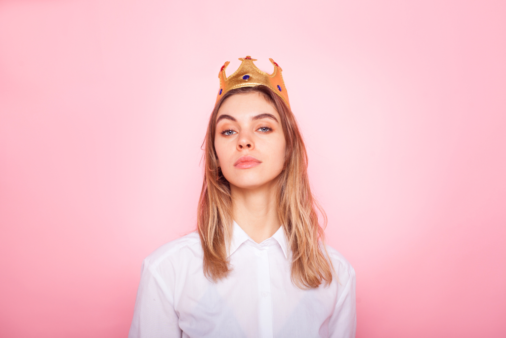 почему болит голова по синельникову