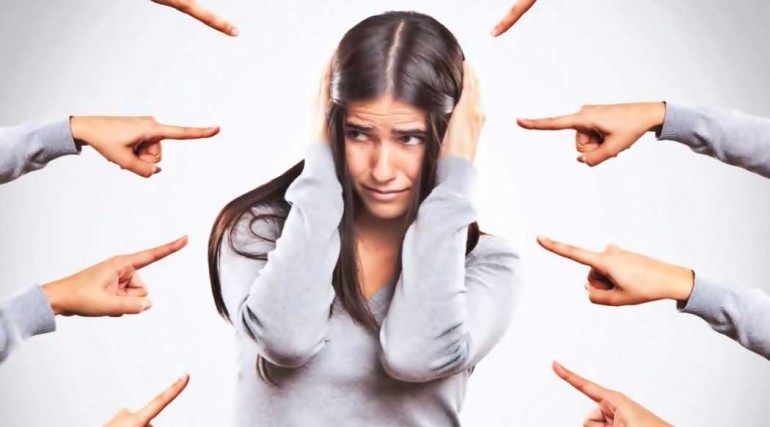 почему болит голова по синельникову