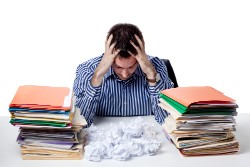 При отказе от кофе болит голова